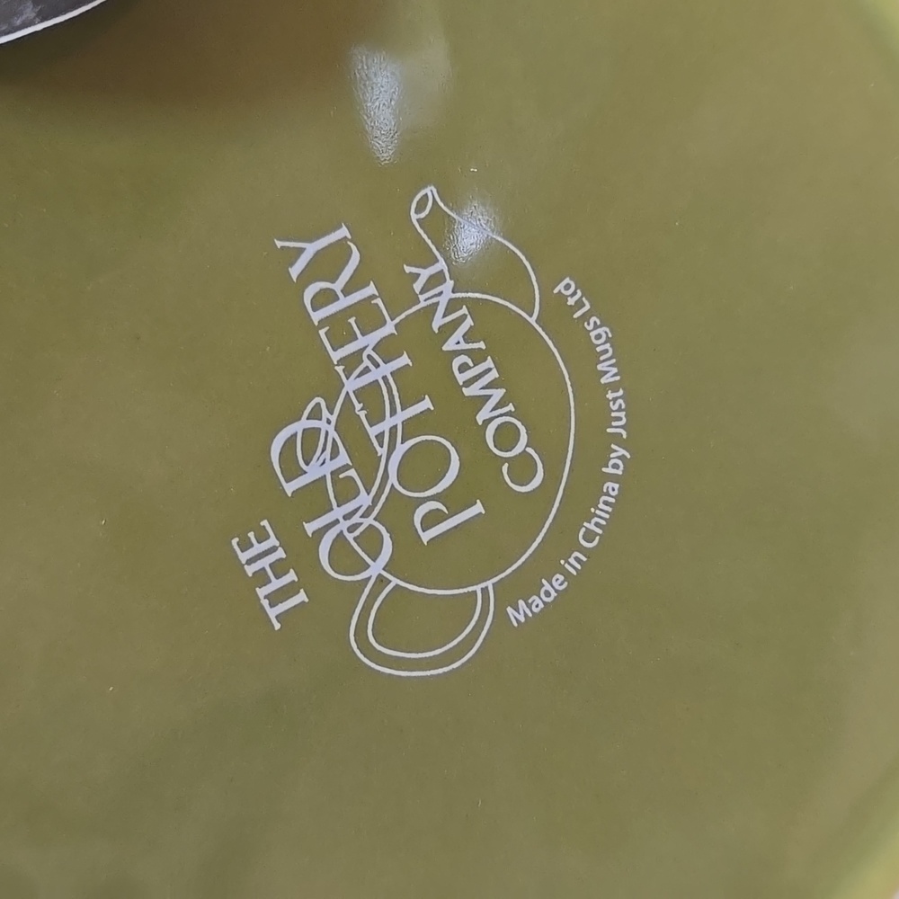 NEW The Old Pottery Company Olive Green Pint Mug with Lid - Picture 3 of 7